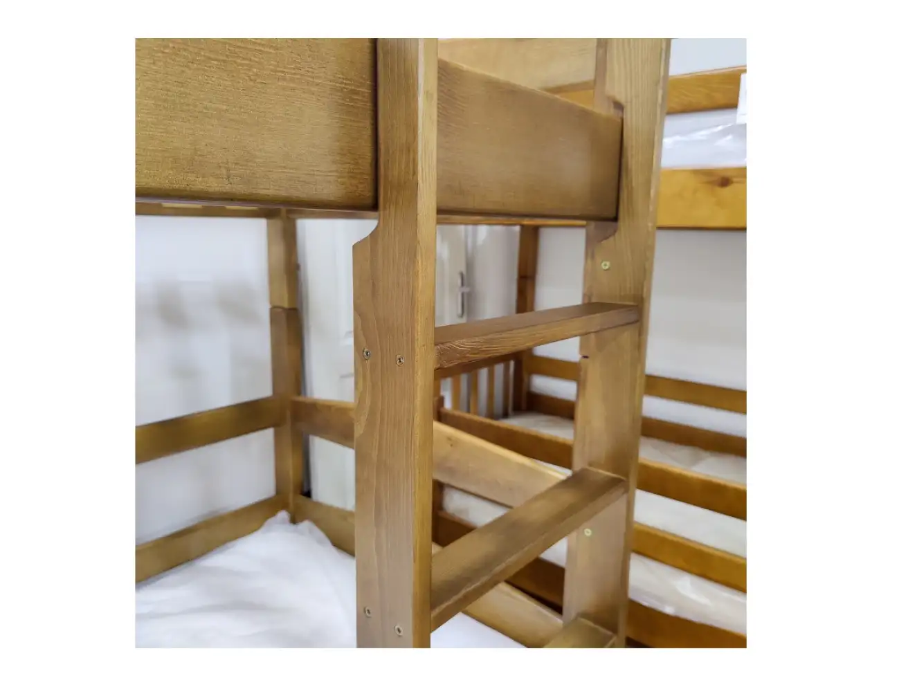 Кровать двухъярусная Виктория (ольха) Тонированная Кровать двухъярусная Виктория (ольха) Тонированная