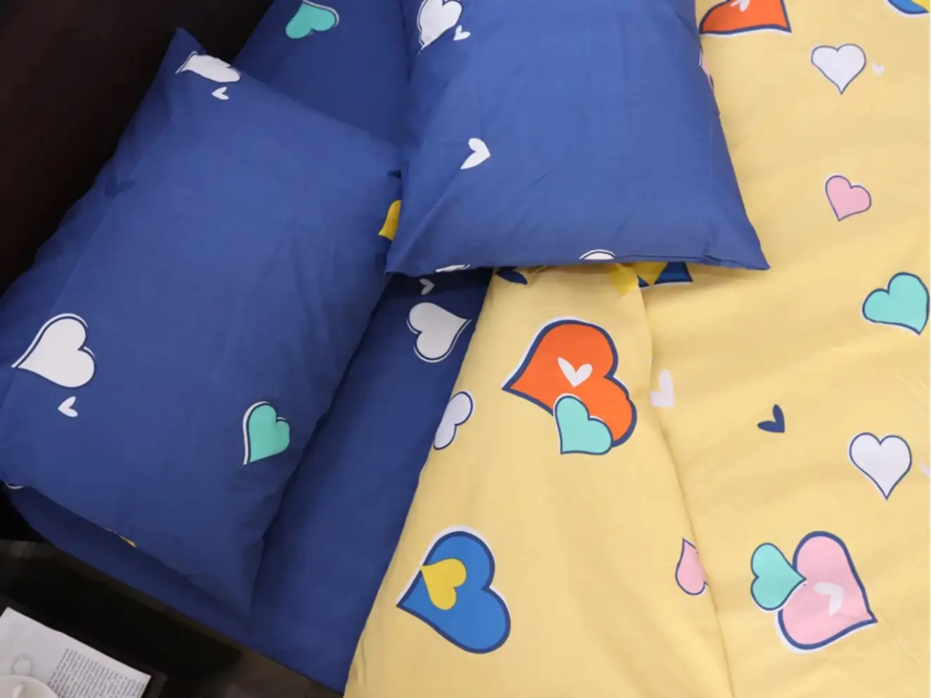 Полуторний набір постільної білизни Серця 150x220 із Бязі Gold