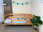 Дитяче ліжко з дерева Сонечко Тонований