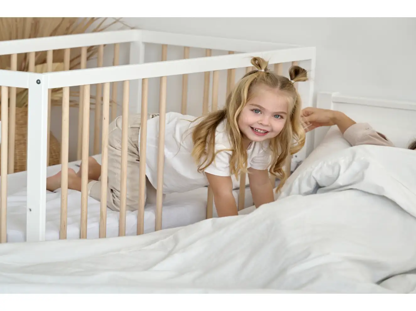 Кроватка детская Сказка Цвет Белый с натуральным
