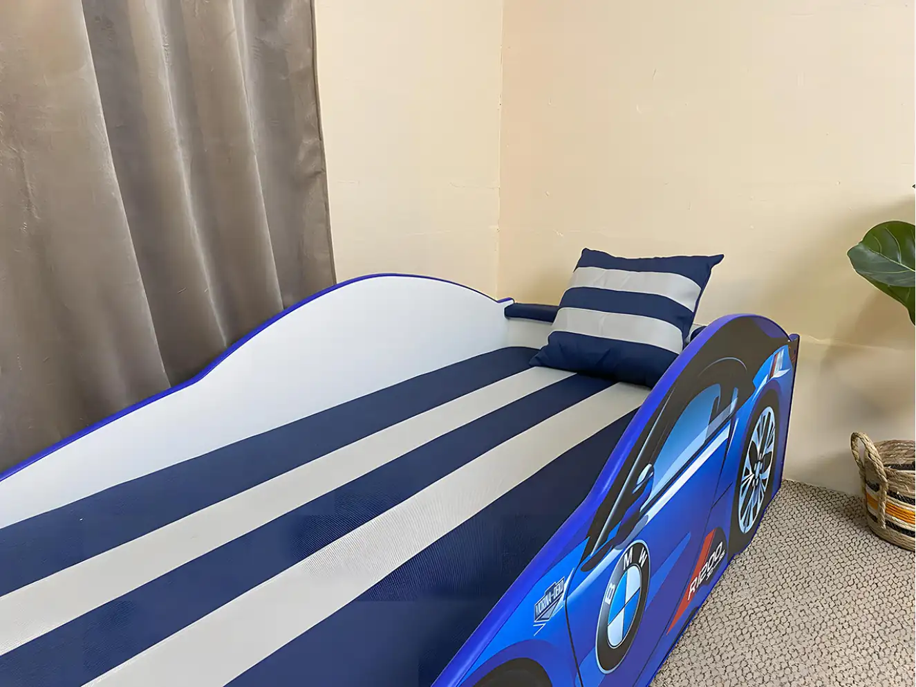 Акція Ліжко машина Еліт БМВ Колір Синій + акція за 1грн Акція Ліжко машина Еліт БМВ Колір Синій + акція за 1грн