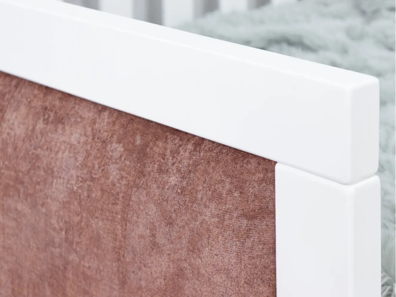 Кровать с мягкой спинкой Дори (бук) 