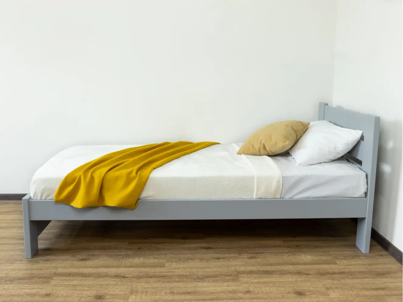 Детская кровать с дерева Марсель (бук) 