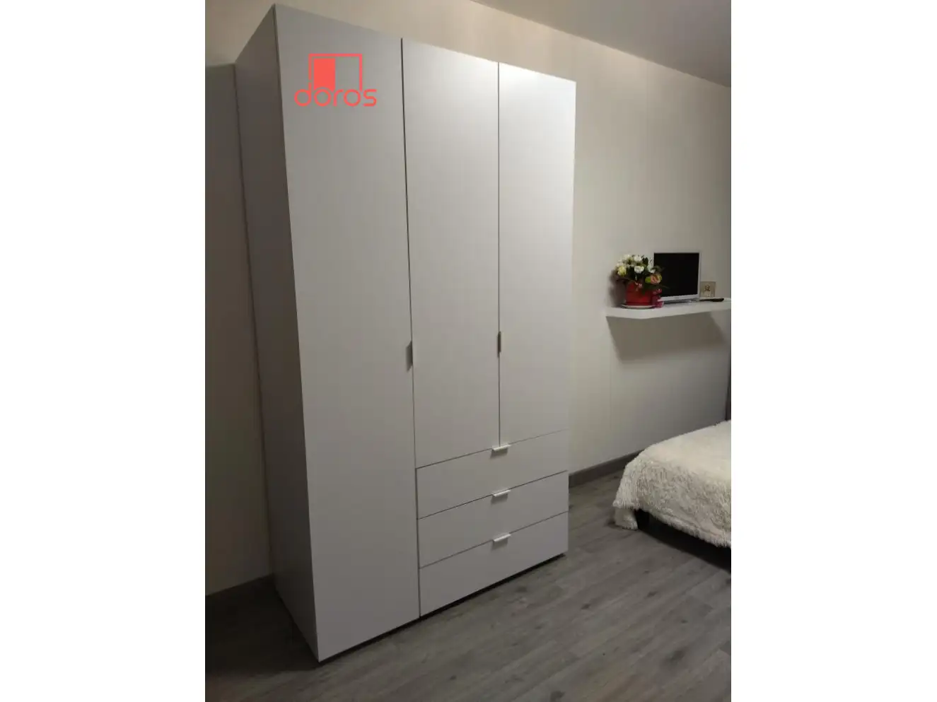 Розпашна Шафа для одягу Гелар Білий 3 ДСП